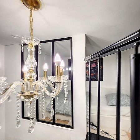 Apartmán Au Grasl Un Nantes Exteriér fotografie